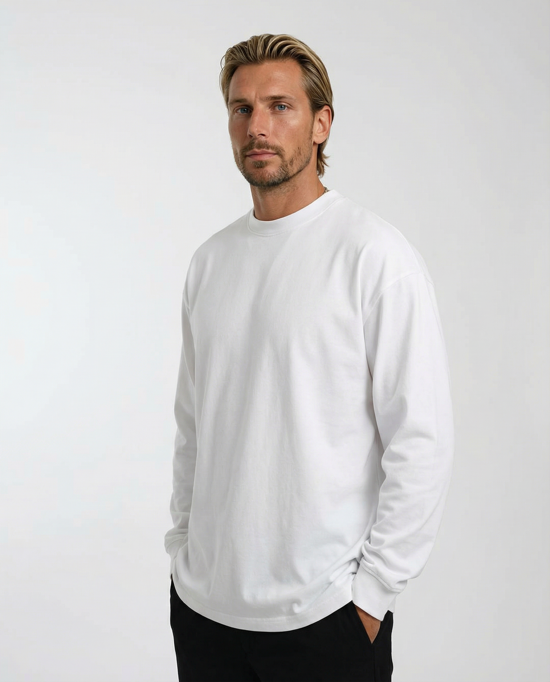 The Mavren Long Sleeve T-Shirt - White